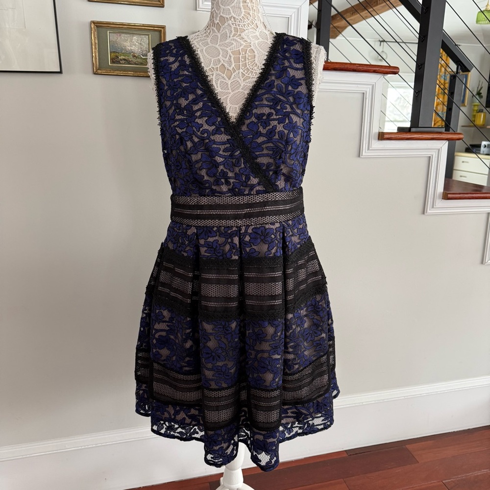 REISS Tally Blue and Black Lace Dress Sz 10